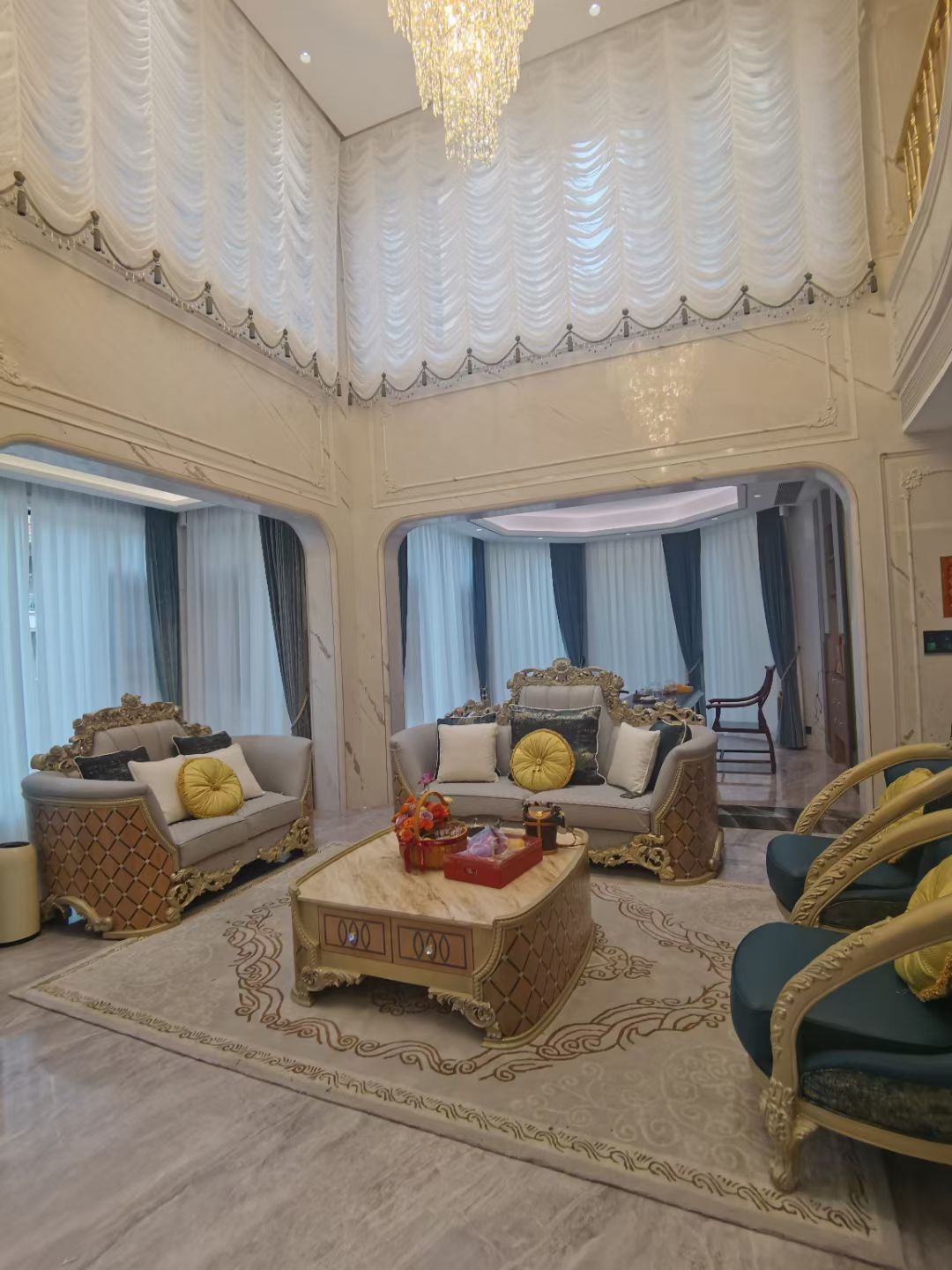 Curtains & Blinds 窗帘